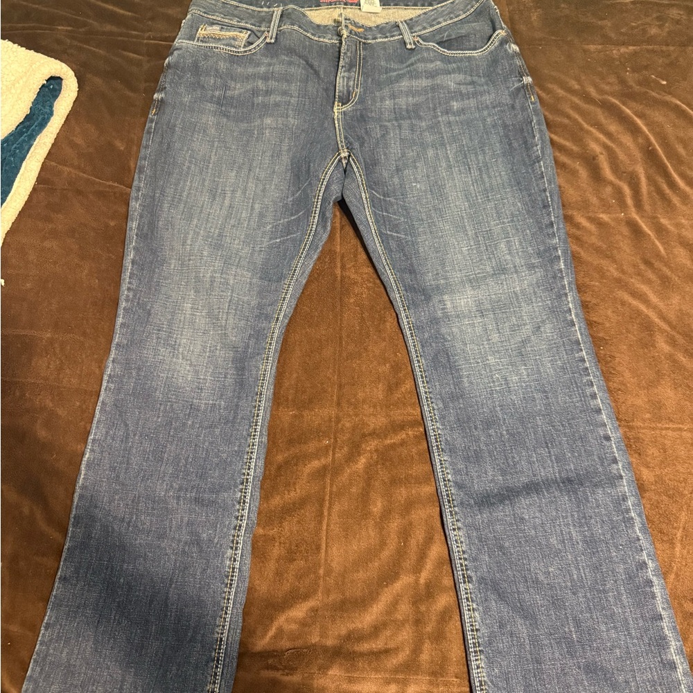 Cinch Women's Bootcut Blue Jeans